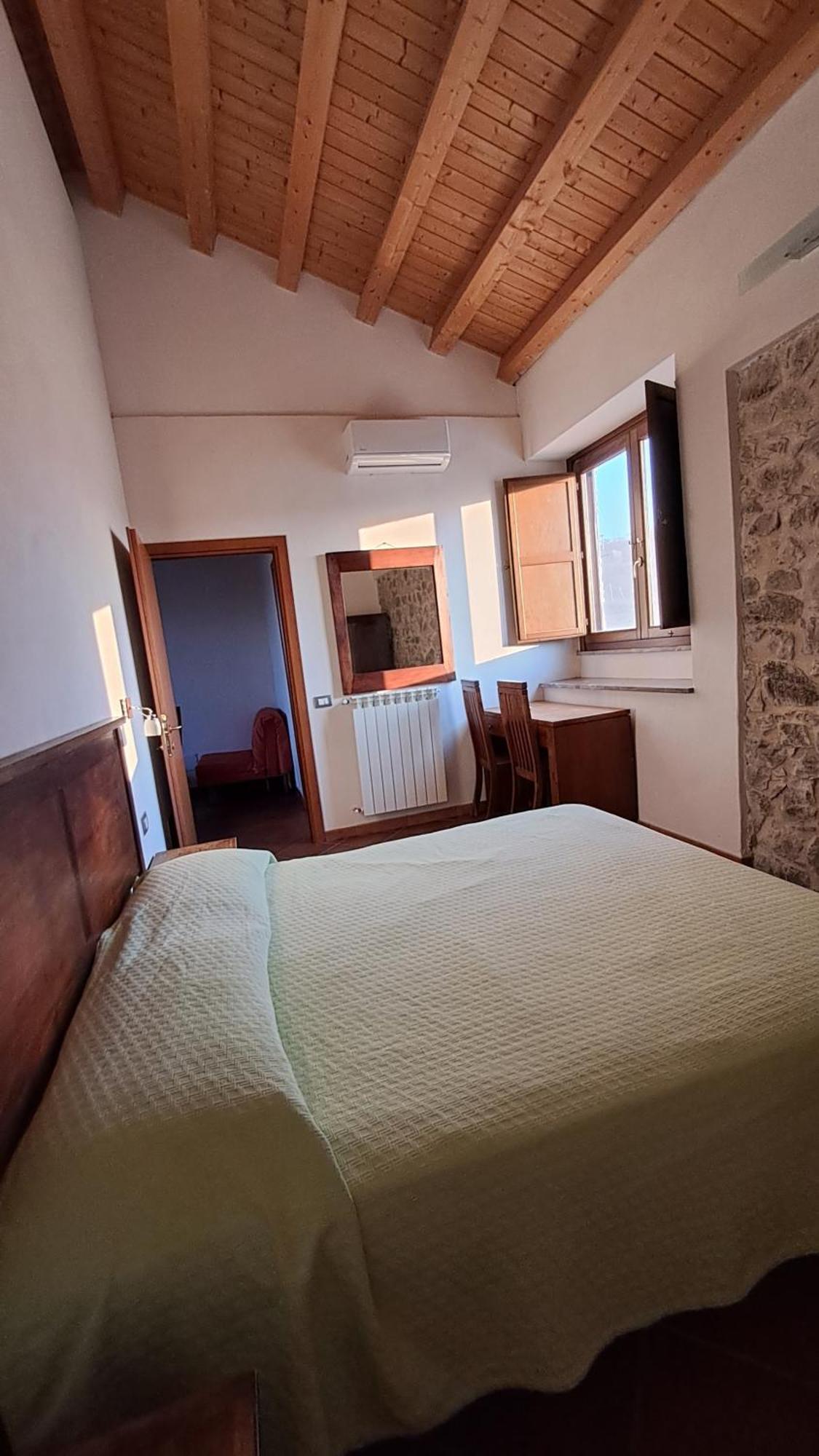 Agriturismo Case Tabarani Collesano Eksteriør bilde