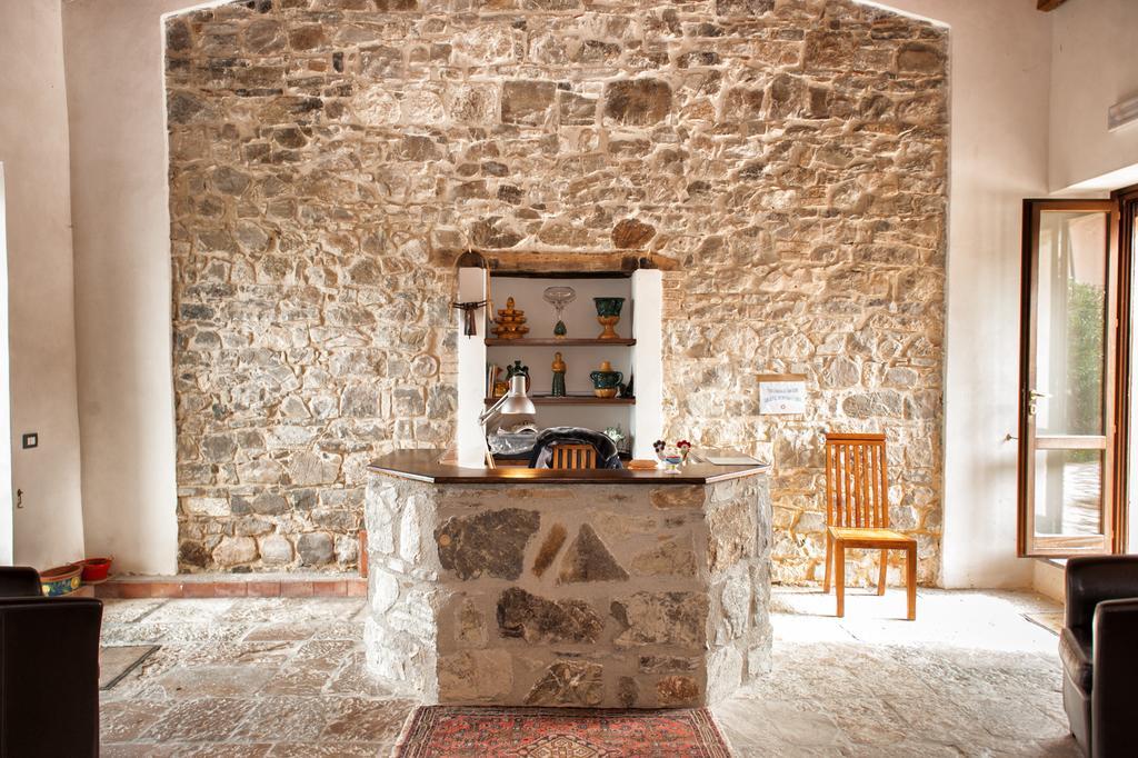 Agriturismo Case Tabarani Collesano Eksteriør bilde