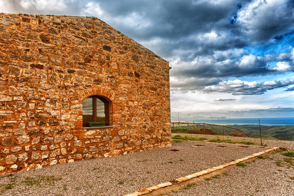 Agriturismo Case Tabarani Collesano Eksteriør bilde