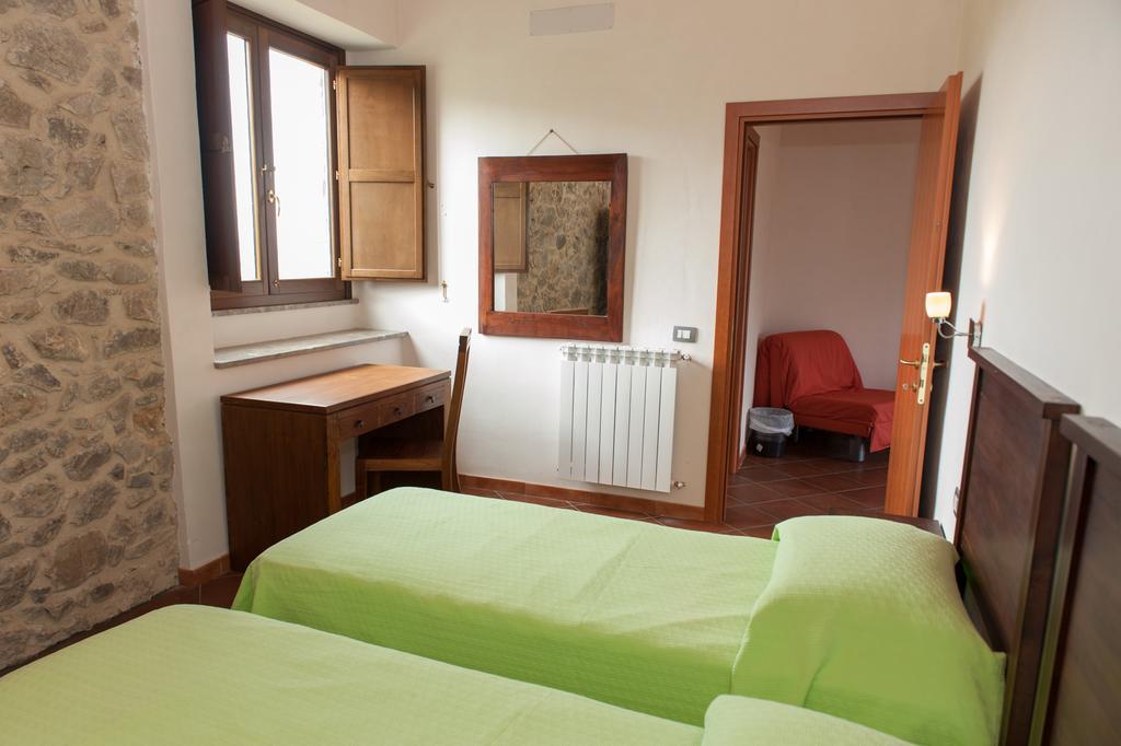 Agriturismo Case Tabarani Collesano Eksteriør bilde